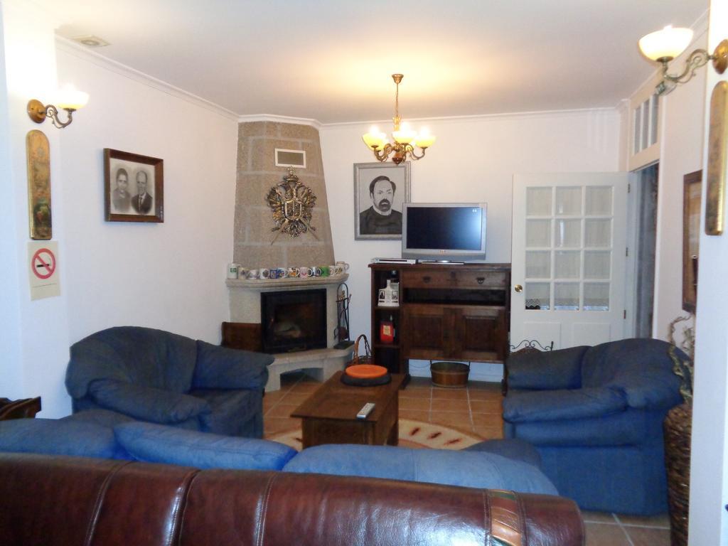 Гостевой дом Quinta Do Alves Пасуш-ди-Феррейра Экстерьер фото