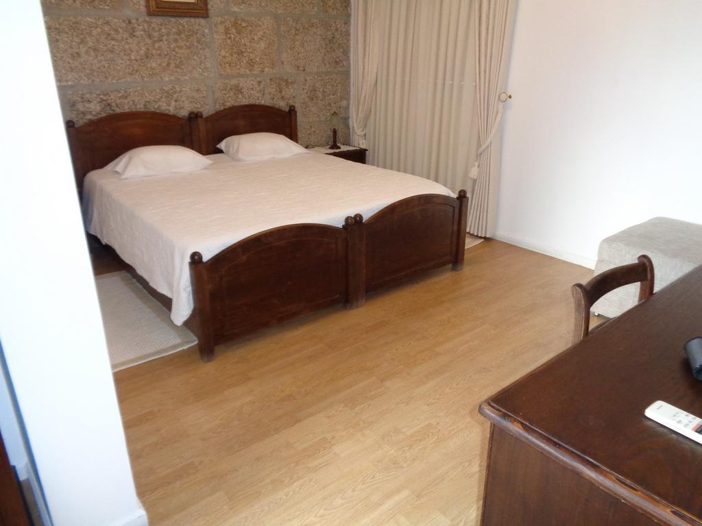 Гостевой дом Quinta Do Alves Пасуш-ди-Феррейра Экстерьер фото